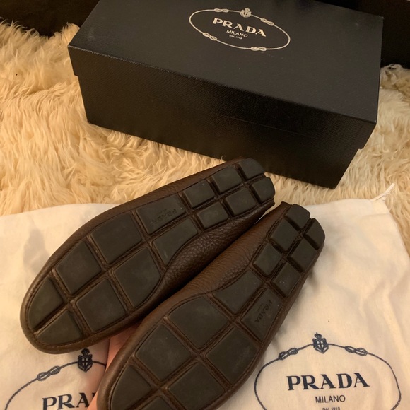 SOLD✔️Prada drivers - Picture 2 of 4